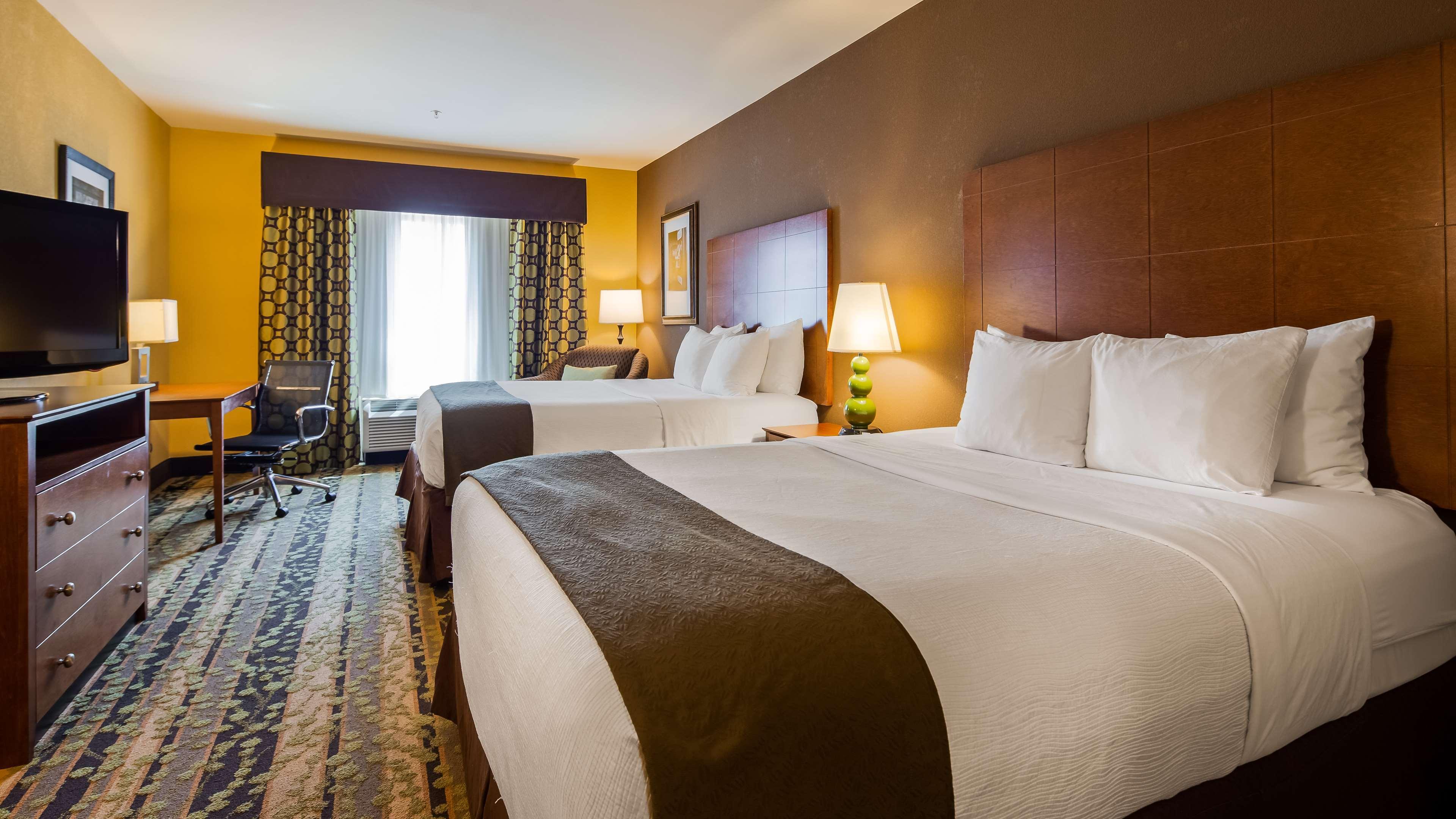 Best Western Plus Tupelo Inn & Suites Екстер'єр фото