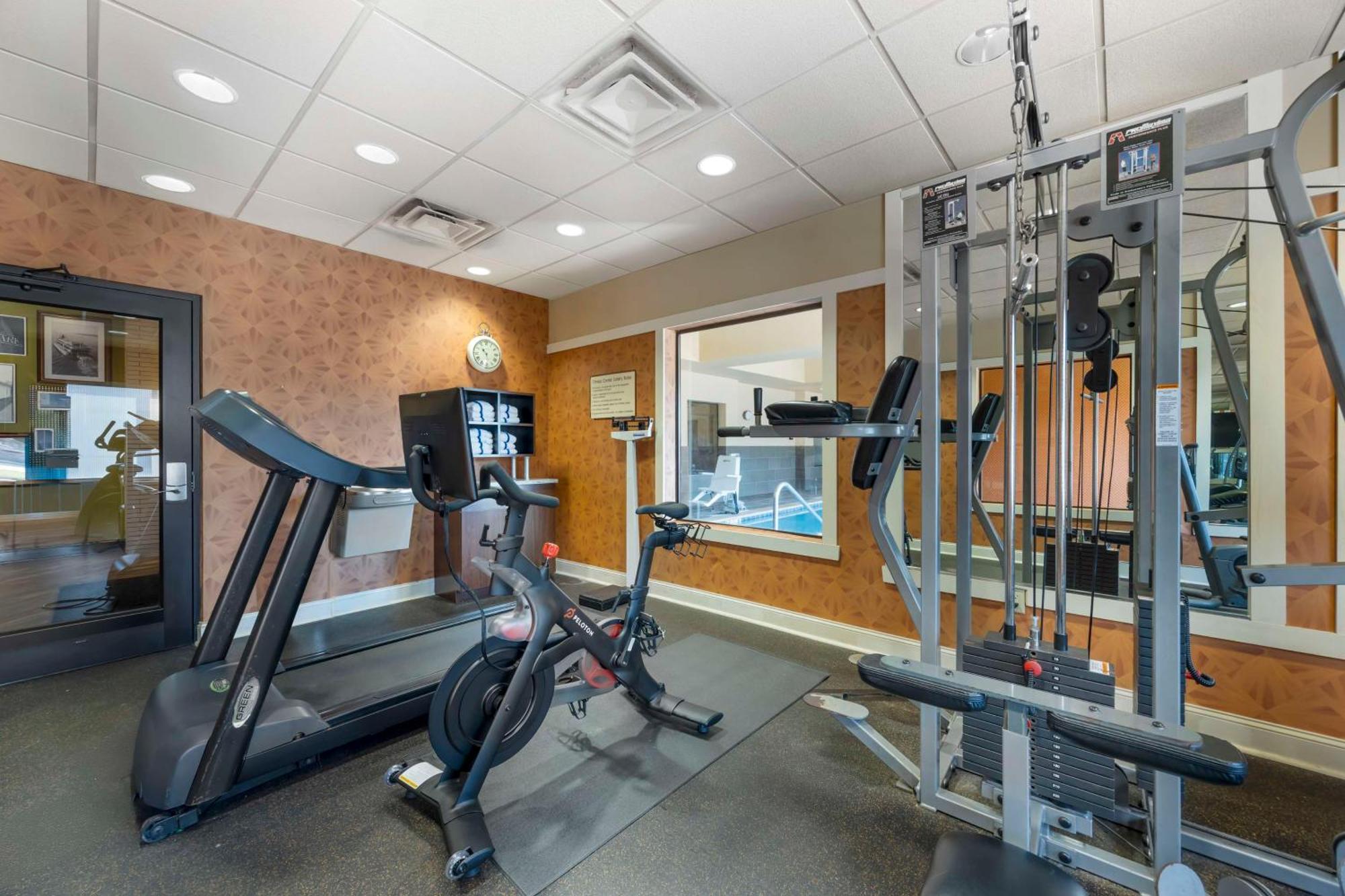 Best Western Plus Tupelo Inn & Suites Екстер'єр фото