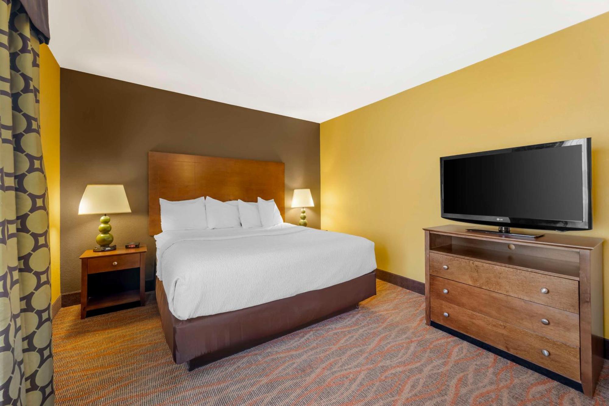 Best Western Plus Tupelo Inn & Suites Екстер'єр фото