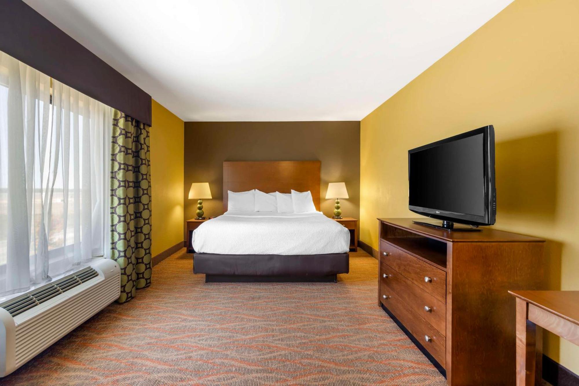 Best Western Plus Tupelo Inn & Suites Екстер'єр фото